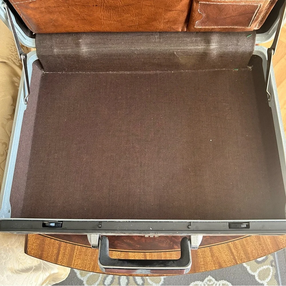 Levi's Samsonite Brown Leather Locking Briefcase